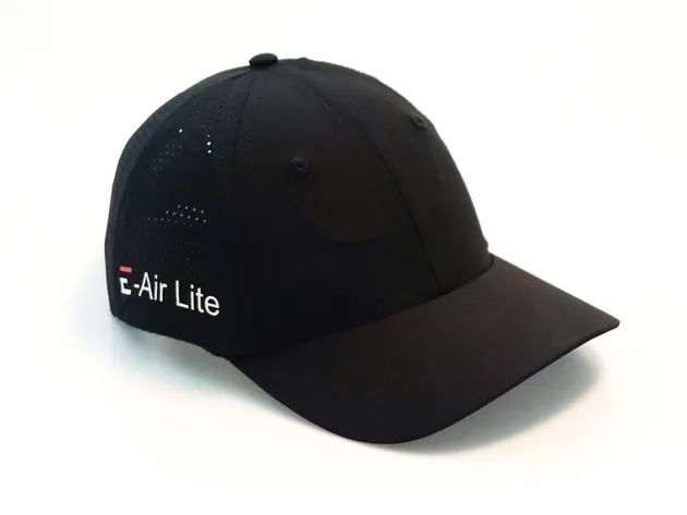 E-Air Lite Cap Zwart voorkant